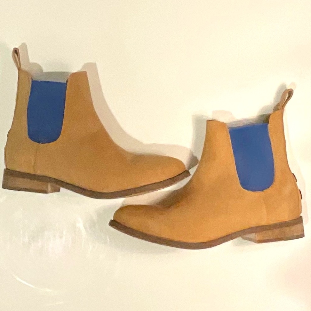 Farylrobin + Free People Chelsea Boots Size 9 NWOT